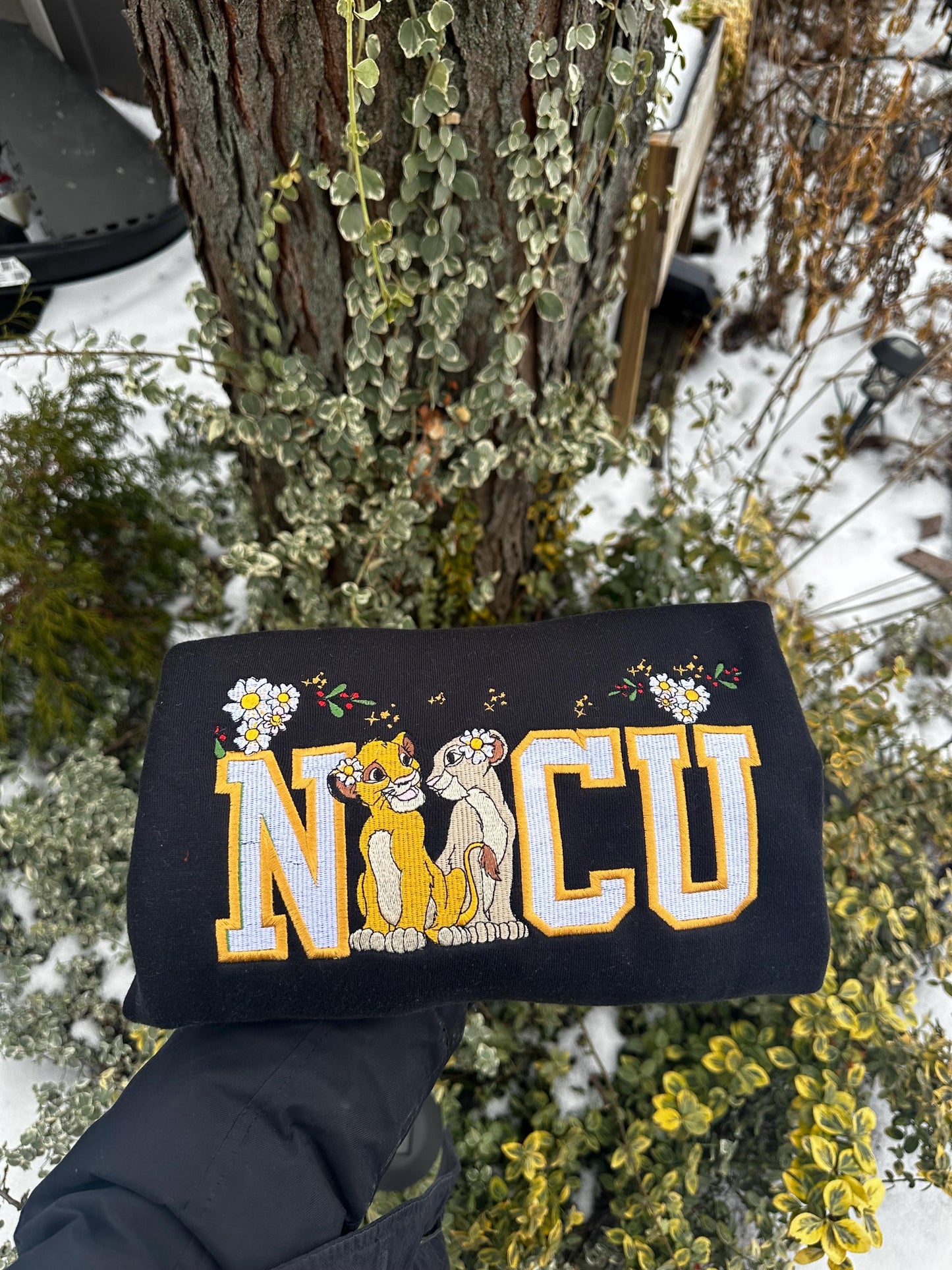 NICU Nurse Embroidered Crewneck – Baby Cubs & Floral Design