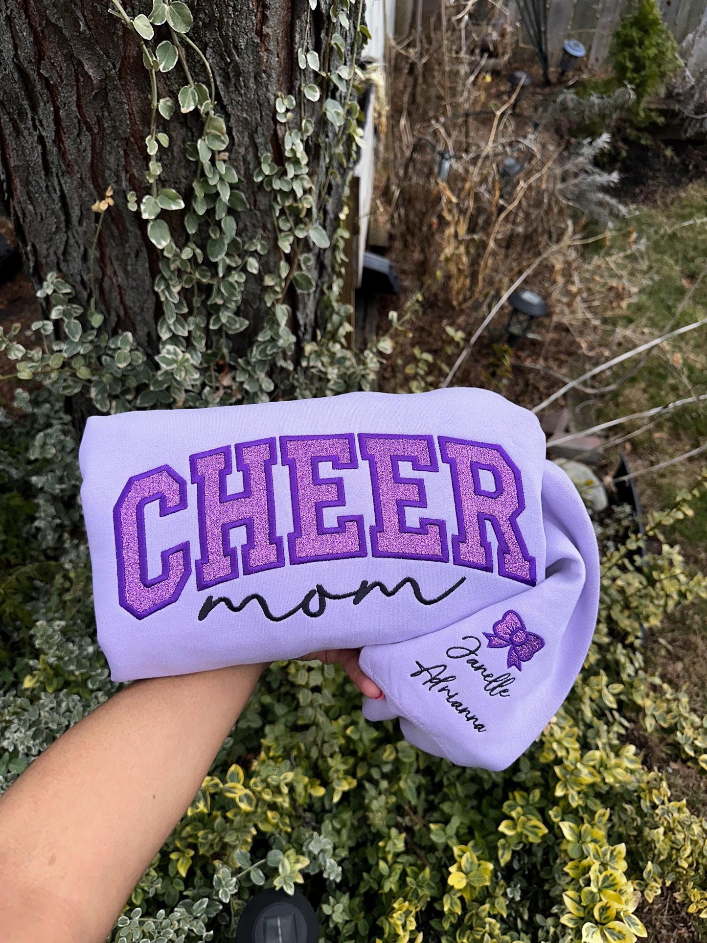 Custom CHEER MOM Sweatshirt & Hoodie – Personalized Glitter Embroidered Crewneck with Sleeve Name & Bow (Team Spirit Gift)