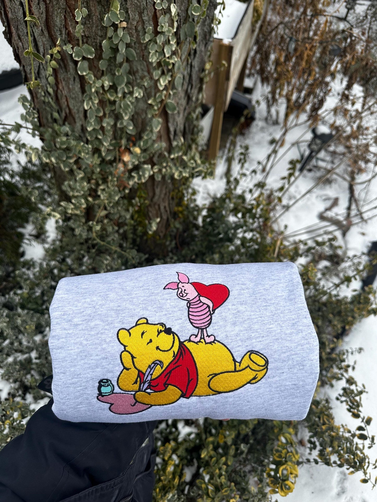 Valentine’s Day Bear Sweatshirt – Cute Storybook Love Design