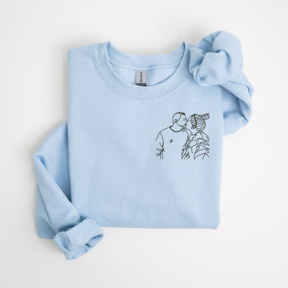 Custom Outline Embroidery Sweatshirt – Personalized Photo Line Art Crewneck