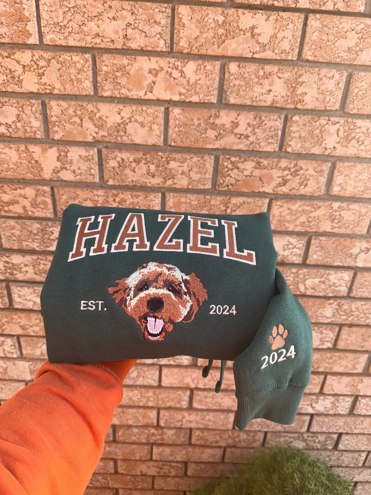 Custom Embroidered Dog Portrait Hoodie – Personalized Pet Sweatshirt Keepsake