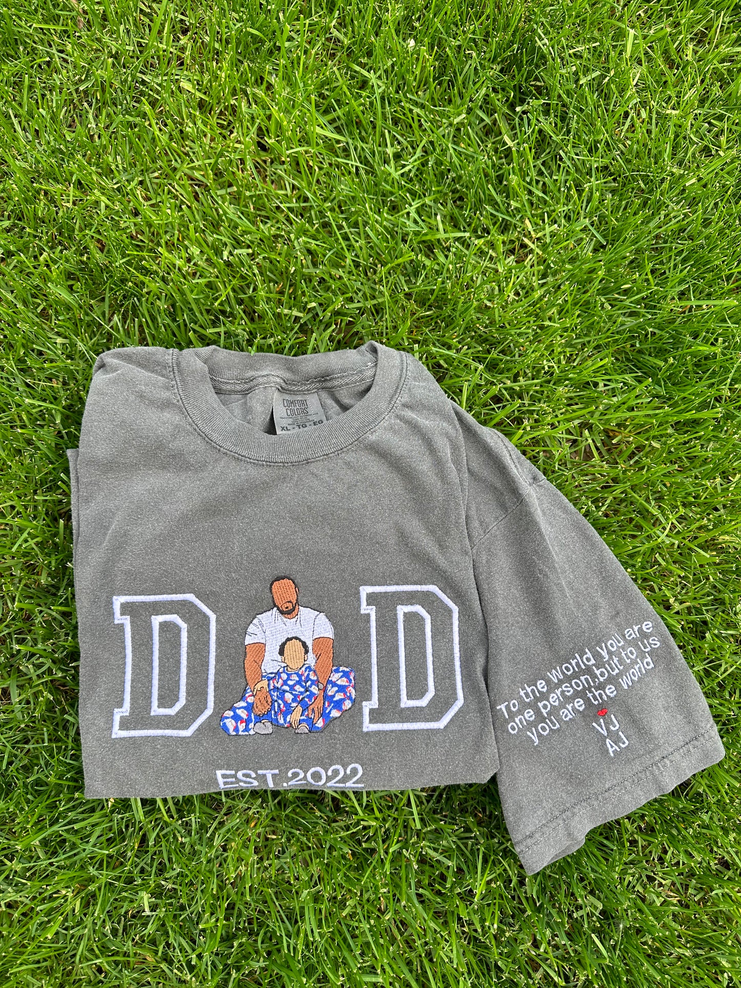 Custom Embroidered DAD Photo Portrait + Sleeve message,name, name or initial