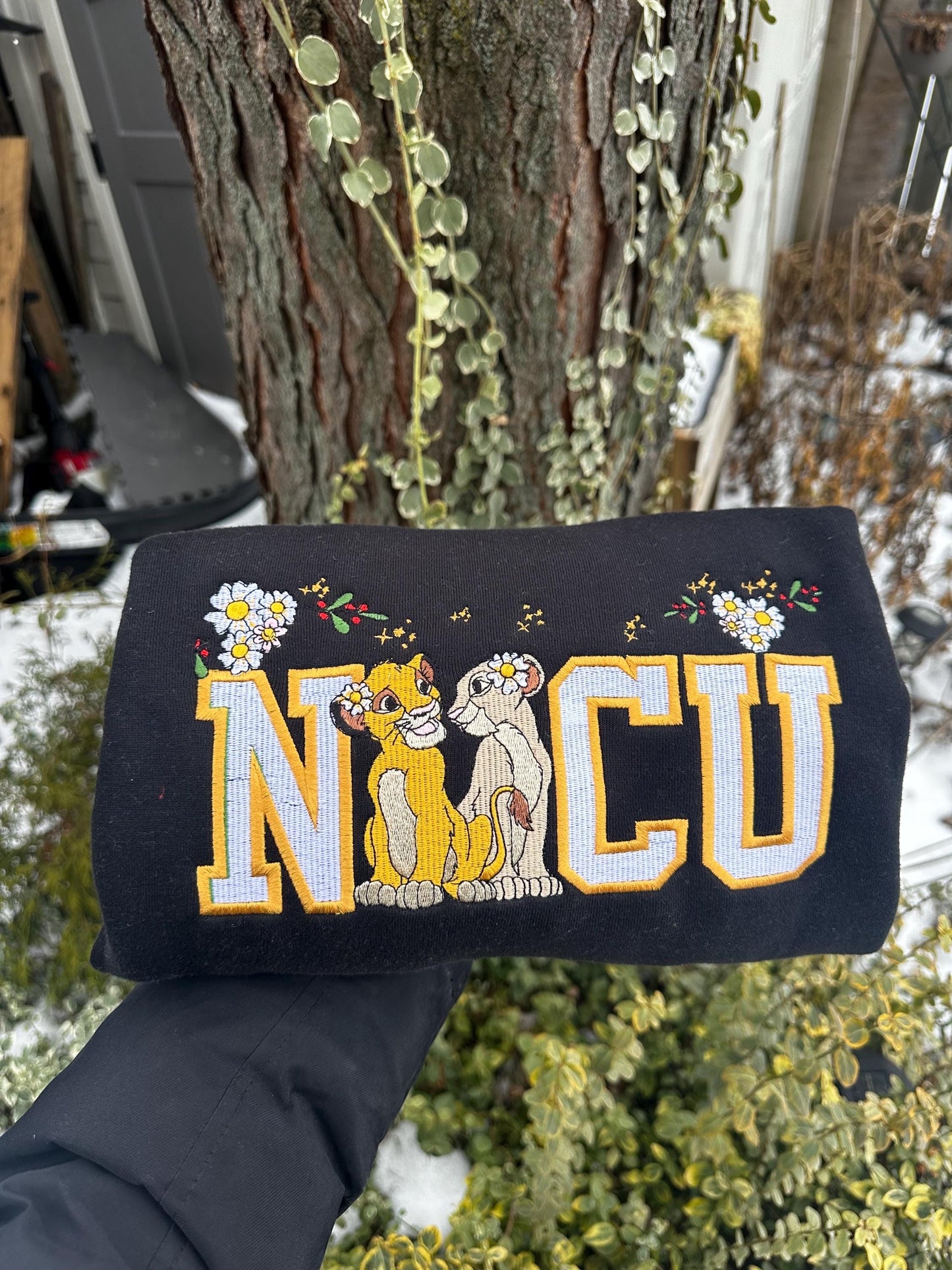 NICU Nurse Embroidered Crewneck – Baby Cubs & Floral Design