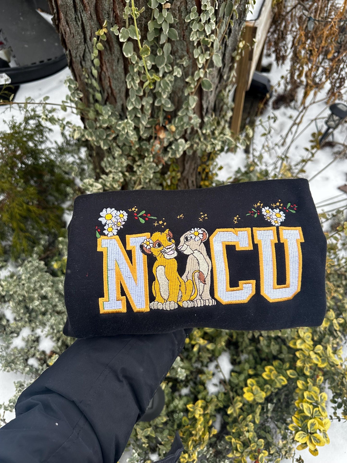 NICU Nurse Embroidered Crewneck – Baby Cubs & Floral Design