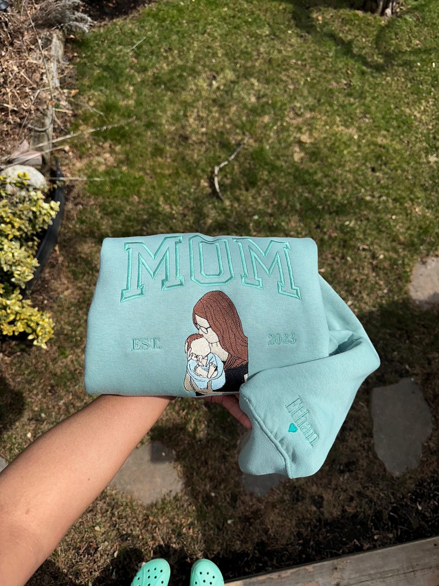 Custom MOM EST. 2023 Embroidered Sweatshirt – Personalized Motherhood Sweater with Photo Design, New Mom Gift, Matching Family Keepsake, Embroidered Hoodie Option