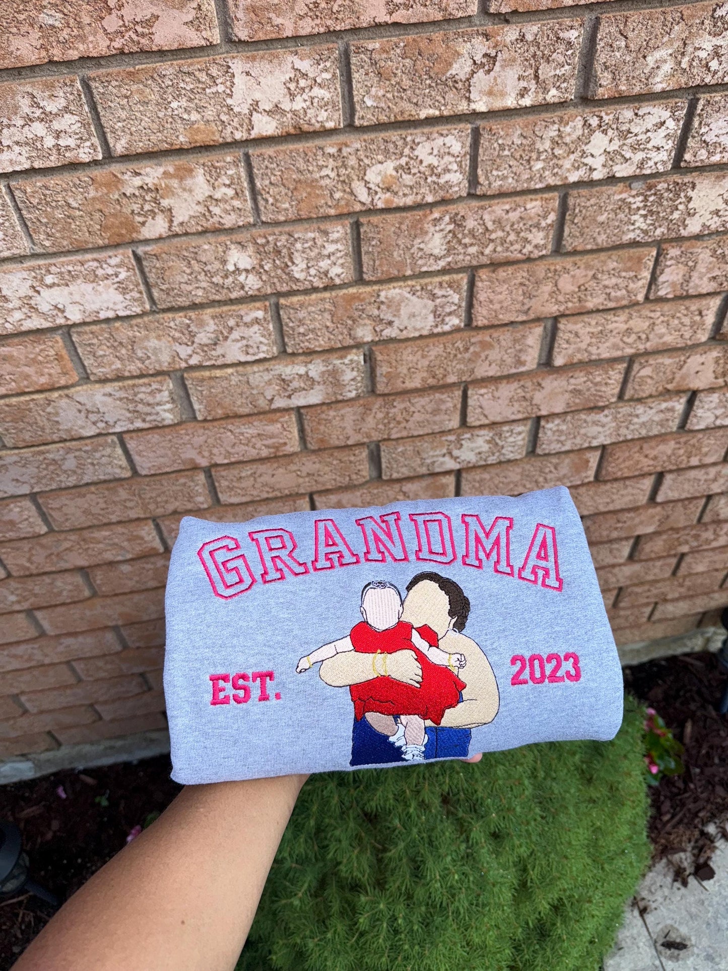 Custom Grandma EST. 2026 Embroidered Sweatshirt – Personalized Grandma Gift, Matching Outfit with Grandbaby, Sentimental Family Embroidery, Holiday Gift Idea